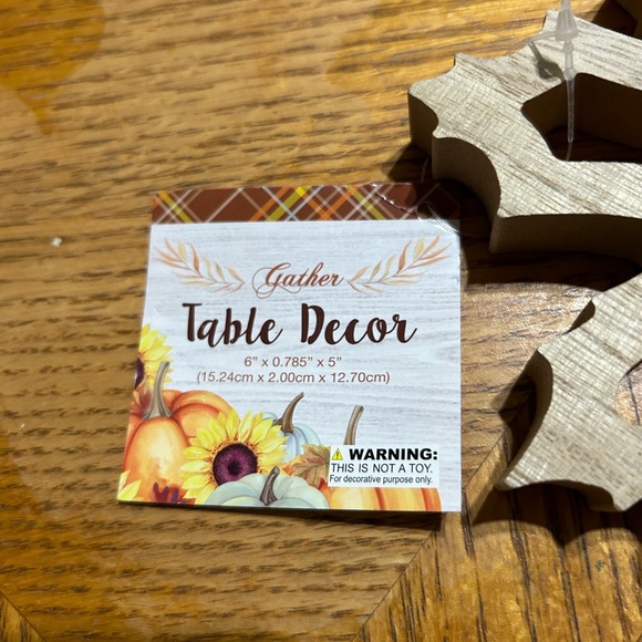 NWT Hello Fall leaf decor - Picture 3 of 3